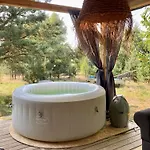 בית נופש Przystanek Warmia- Caloroczny, Duza Lesna Dzialka *