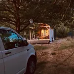 Przystanek Warmia- Caloroczny, Duza Lesna Dzialka בית נופש Naglady