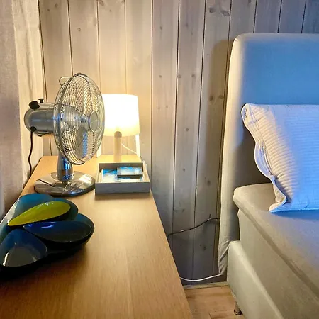 Przystanek Warmia- Caloroczny, Duza Lesna Dzialka