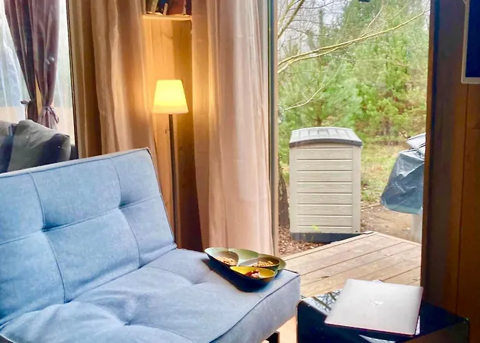 Holiday home Przystanek Warmia- Caloroczny, Duza Lesna Dzialka