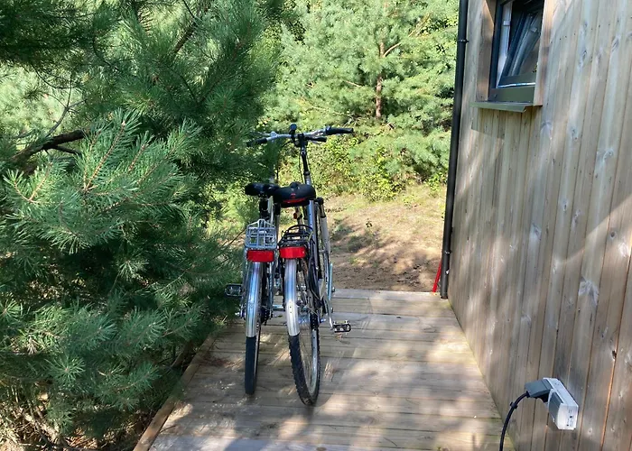 Przystanek Warmia- Caloroczny, Duza Lesna Dzialka