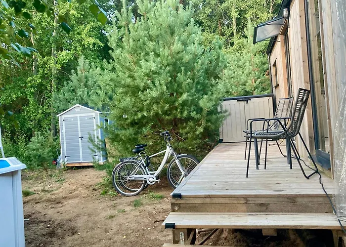 Przystanek Warmia- Caloroczny, Duza Lesna Dzialka Holiday home Naglady