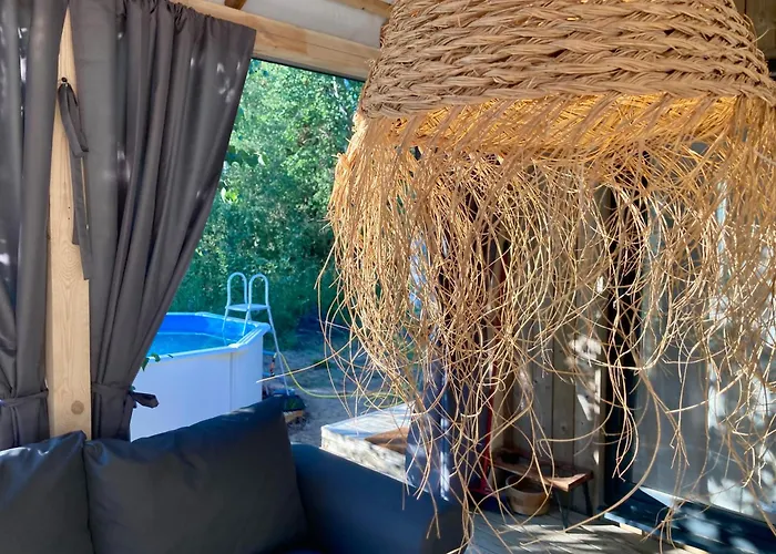 Holiday home Przystanek Warmia- Caloroczny, Duza Lesna Dzialka